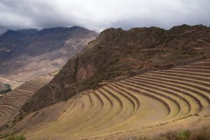 peru-adventure-tour-9-days-Sacred-Valley-Inca-Trail-2D-Rainbow Mountain-jp